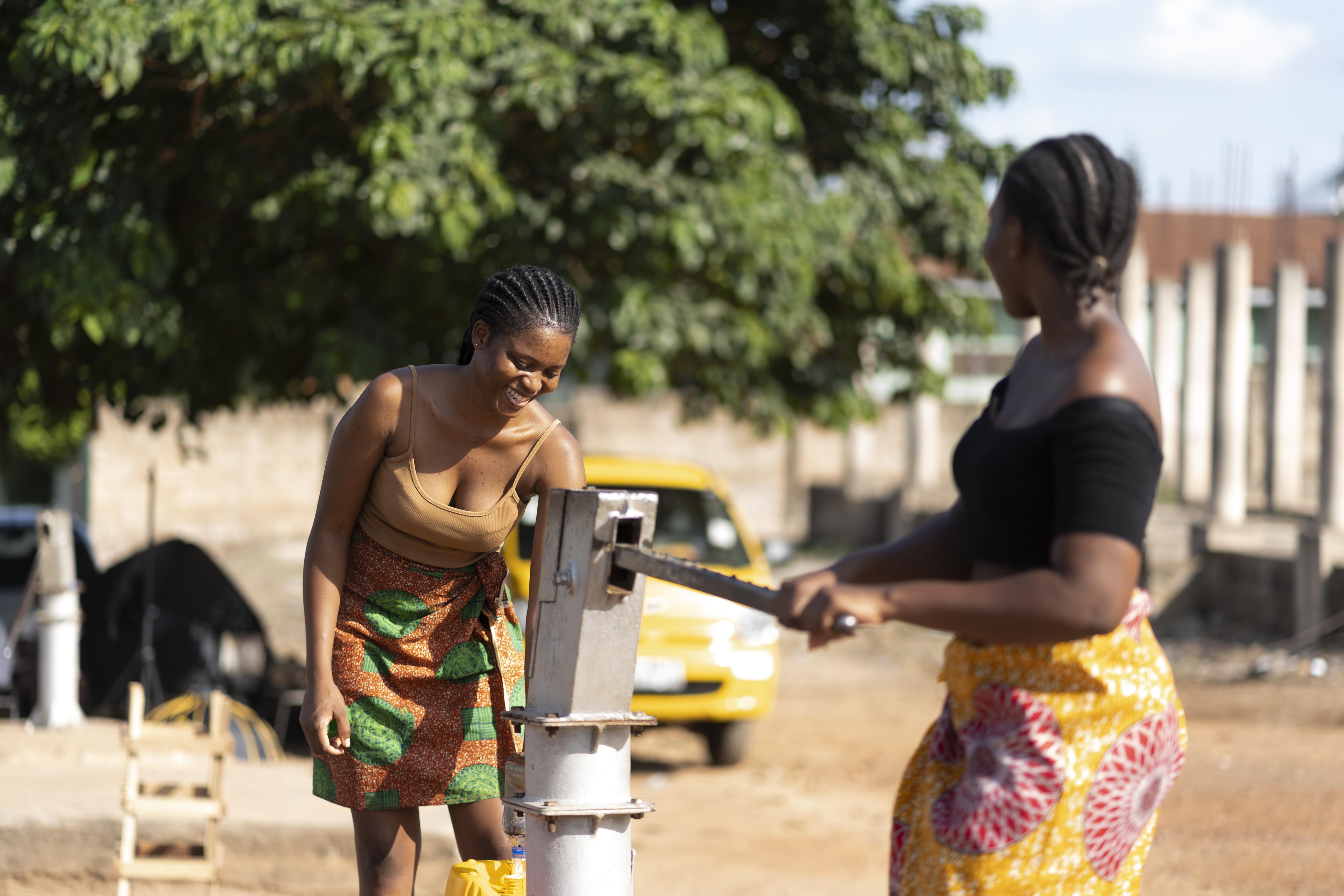Women collecting water